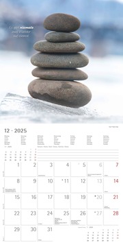 Zen 2025 - Broschürenkalender 30x30 cm (30x60 geöffnet) - Kalender mit Platz für Notizen - mit Lebensweisheiten - Bildkalender - Wandkalender - Illustrationen 12