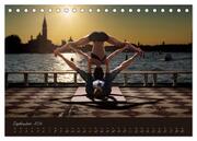 YogaPaare (Tischkalender 2024 DIN A5 quer), CALVENDO Monatskalender - Abbildung 11