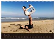 YogaPaare (Wandkalender 2024 DIN A2 quer), CALVENDO Monatskalender - Abbildung 3