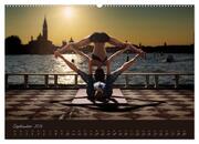 YogaPaare (Wandkalender 2024 DIN A2 quer), CALVENDO Monatskalender - Abbildung 11