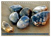 Steinzauberwelten - Steine sammeln auf Rügen (Tischkalender 2024 DIN A5 quer), CALVENDO Monatskalender - Abbildung 3