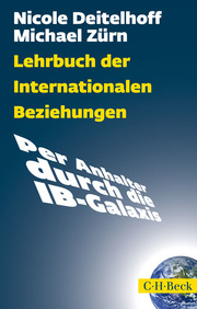 Lehrbuch der Internationalen Beziehungen - Cover