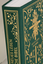 Neues Leben. Die Bibel - Golden Grace Edition, Waldgrün - Abbildung 2