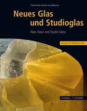 Neues Glas und Studioglas/New Glass and Studio Glass