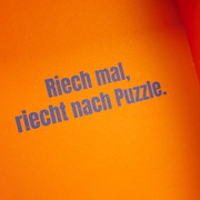 1.000 Teile Puzzle Notes of Berlin. Motiv Badelatschen - Abbildung 5